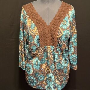 Chic Women's Blouse with Blue and Brown Floral Design
